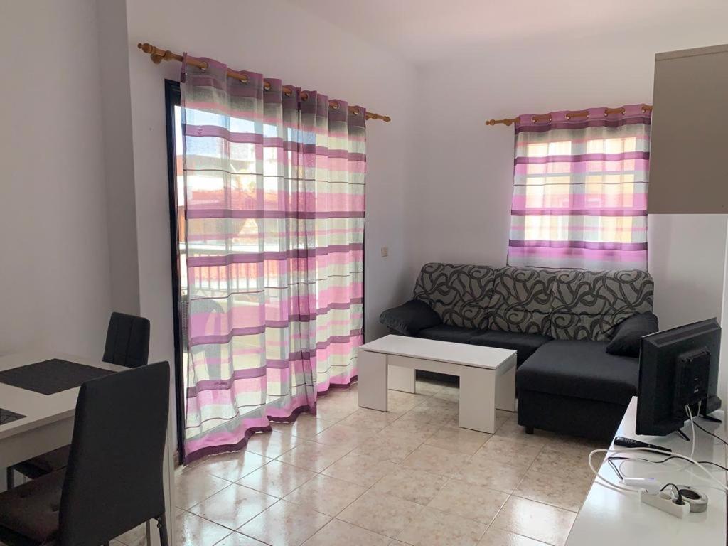 Calle Eusebio Carballo II كوراليهو المظهر الخارجي الصورة